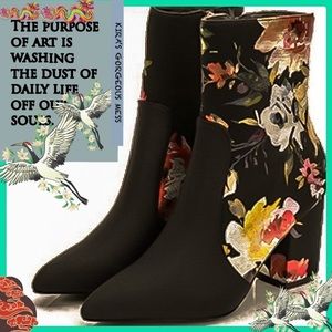 🖤💛BNIB💛🖤FLORAL ANKLE BOOTS🖤💥FLASH SALE💥🖤
